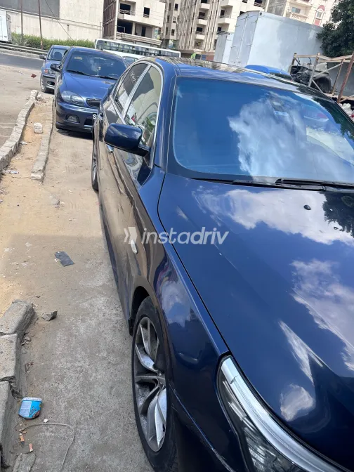 BMW 525 2009 White Automatic Used for Sale in Greater Cairo ( Cairo + Giza) - 5