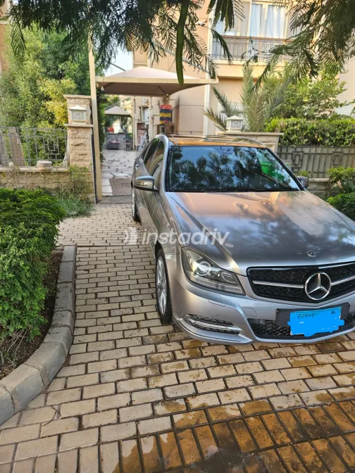مرسيدس C 250 2012 رمادي أوتوماتيك مستعملة للبيع في القاهرة الكبرى ( القاهرة - الجيزة) - 2