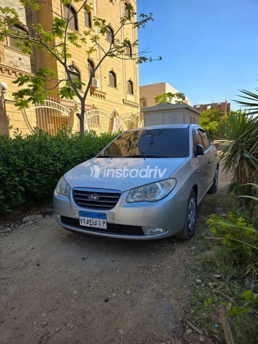Hyundai Elantra 2007 Silver Automatic Used for Sale in Greater Cairo ( Cairo + Giza) - 1