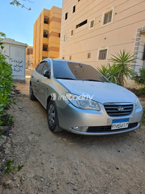 Hyundai Elantra 2007 Silver Automatic Used for Sale in Greater Cairo ( Cairo + Giza) - 3