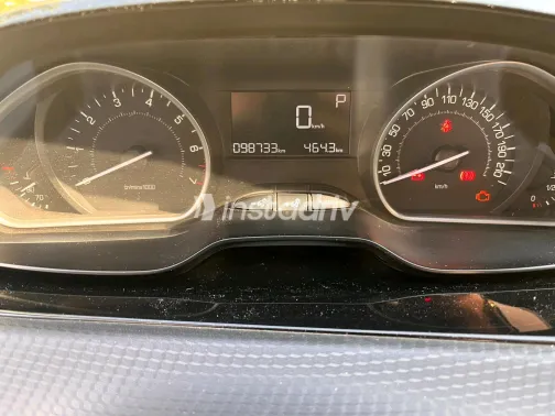 Peugeot 2008 2019 Gray Automatic Used for Sale in Greater Cairo ( Cairo + Giza) - 8