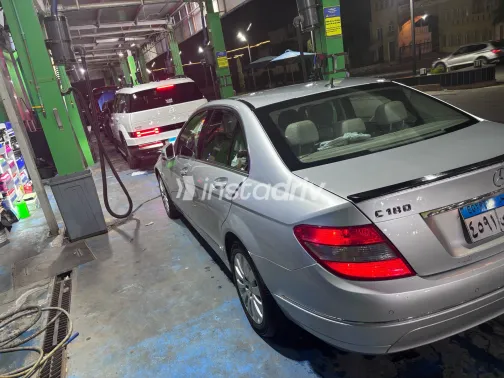 Mercedes C 180 2009 Silver Automatic Used for Sale in Greater Cairo ( Cairo + Giza) - 4