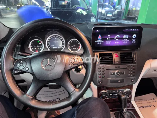 Mercedes C 180 2009 Silver Automatic Used for Sale in Greater Cairo ( Cairo + Giza) - 9