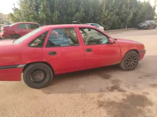 Opel Vectra 1994 Red Manual Used for Sale in Greater Cairo ( Cairo + Giza)