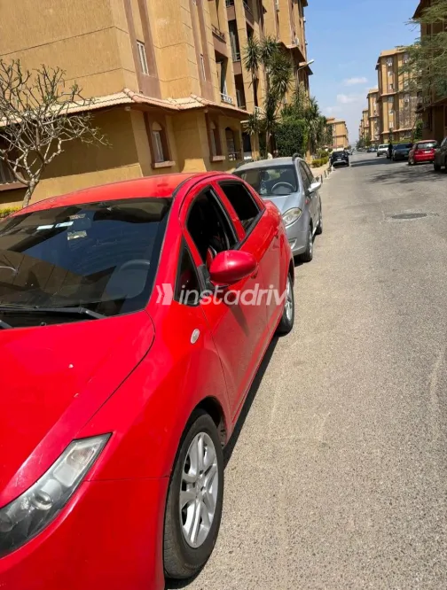 Geely Emgrand 2015 Red Automatic Used for Sale in Greater Cairo ( Cairo + Giza) - 6