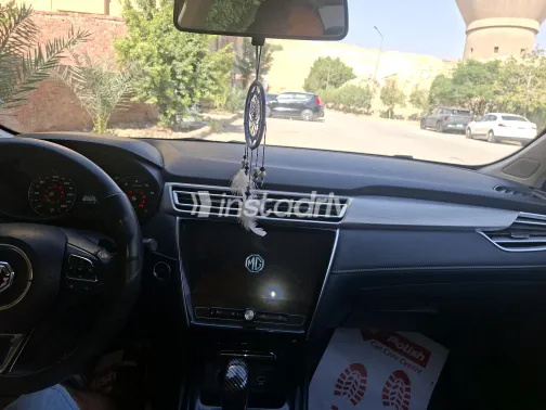 ام جى 5 2022 أزرق CVT مستعملة للبيع في القاهرة الكبرى ( القاهرة - الجيزة) - 3