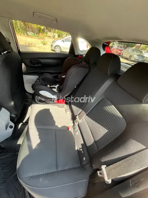 Hyundai I20 2021 Red Automatic Used for Sale in Greater Cairo ( Cairo + Giza) - 8
