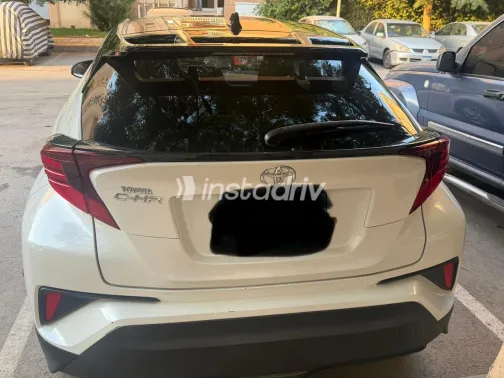 Toyota C-HR 2022 White Automatic Used for Sale in Greater Cairo ( Cairo + Giza) - 1