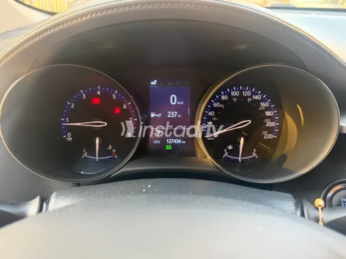 Toyota C-HR 2022 White Automatic Used for Sale in Greater Cairo ( Cairo + Giza) - 5