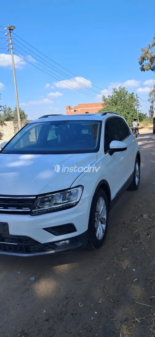 Volkswagen Tiguan 2019 White Automatic Used for Sale in Greater Cairo ( Cairo + Giza) - 3