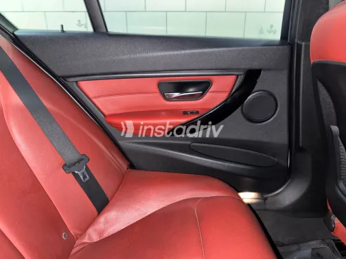 BMW 320 2015 Silver Automatic Used for Sale in Greater Cairo ( Cairo + Giza) - 3