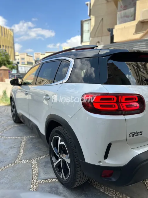 Citroën C5 2021 White Automatic Used for Sale in Greater Cairo ( Cairo + Giza) - 6