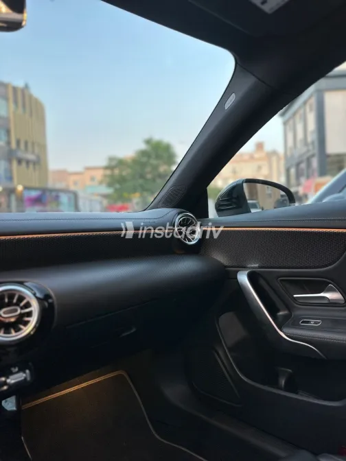 مرسيدس CLA 180 2021 أسود أوتوماتيك مستعملة للبيع في القاهرة الكبرى ( القاهرة - الجيزة) - 2