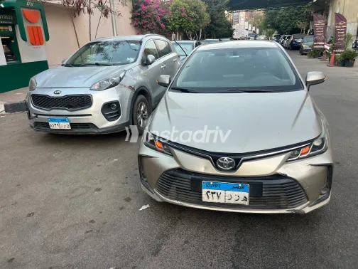 Toyota Corolla 2021 Gold Automatic Used for Sale in Greater Cairo ( Cairo + Giza) - 5