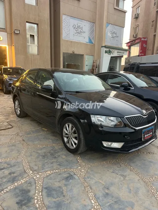 Skoda Octavia 2015 Black Automatic Used for Sale in Greater Cairo ( Cairo + Giza) - 4