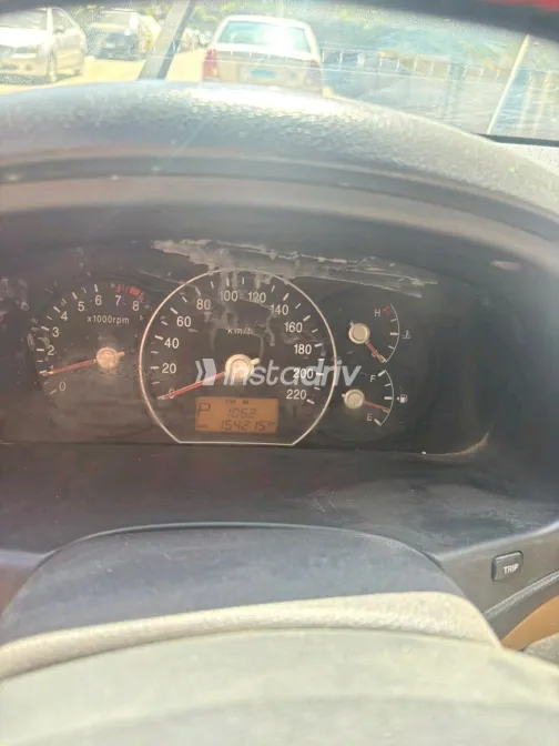 Kia Carens 2010 Bronze Automatic Used for Sale in Greater Cairo ( Cairo + Giza) - 5