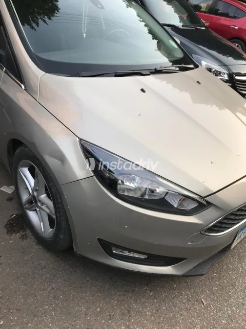 Ford Focus 2015 Gold Automatic Used for Sale in Greater Cairo ( Cairo + Giza) - 1