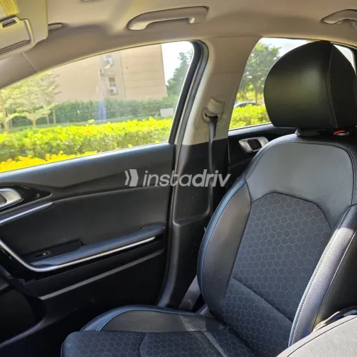 Kia Xceed 2024 Silver Automatic Used for Sale in Greater Cairo ( Cairo + Giza) - 5