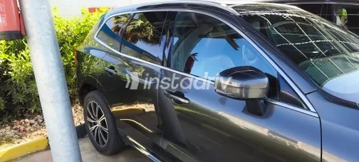 فولفو XC60 2021 أسود أوتوماتيك مستعملة للبيع في القاهرة الكبرى ( القاهرة - الجيزة) - 3