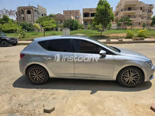 Seat Leon 2018 Silver Automatic Used for Sale in Greater Cairo ( Cairo + Giza) - 7