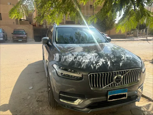 فولفو XC90 2020 رمادي غامق أوتوماتيك مستعملة للبيع في القاهرة الكبرى ( القاهرة - الجيزة) - 4