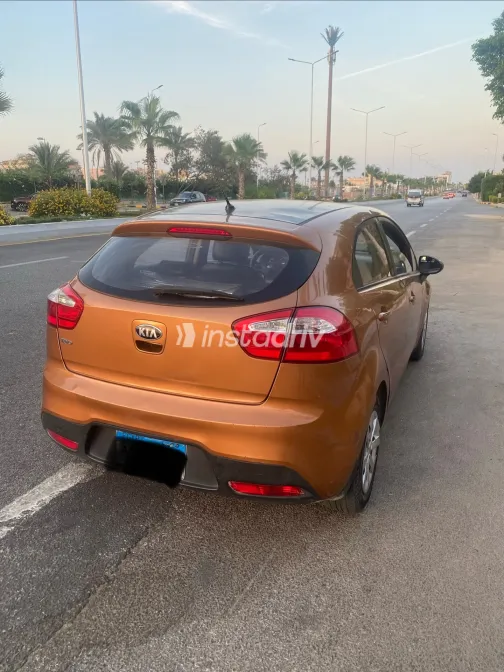 Kia Rio 2013 Orange Automatic Used for Sale in Greater Cairo ( Cairo + Giza) - 2