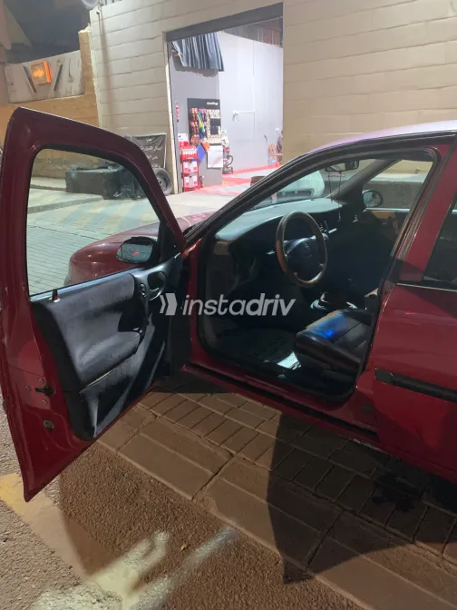 Opel Vectra 1997 Red Manual Used for Sale in Greater Cairo ( Cairo + Giza) - 5