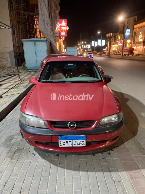 Opel Vectra 1997 Red Manual Used for Sale in Greater Cairo ( Cairo + Giza) - 6