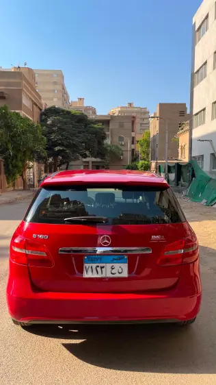 مرسيدس B 180 2014 أحمر أوتوماتيك مستعملة للبيع في القاهرة الكبرى ( القاهرة - الجيزة)