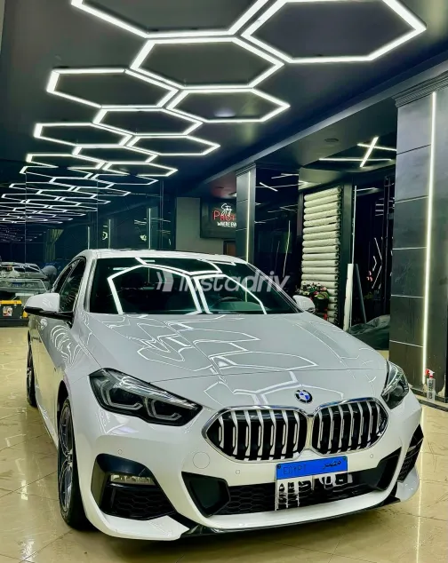 بي ام دبليو 218 i 2021 أبيض أوتوماتيك مستعملة للبيع في القاهرة الكبرى ( القاهرة - الجيزة) - 1