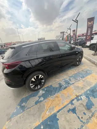 اوبل جراند لاند 2024 أسود أوتوماتيك مستعملة للبيع في القاهرة الكبرى ( القاهرة - الجيزة)