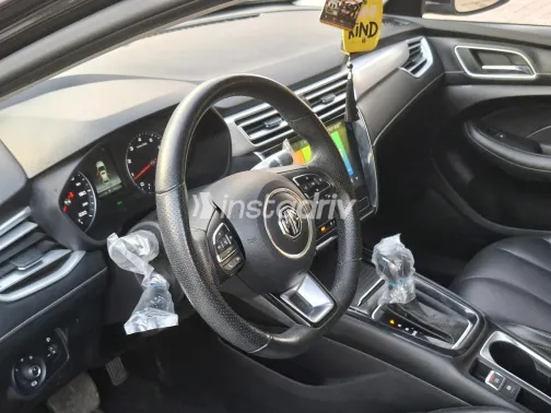 ام جى 5 2024 أسود CVT مستعملة للبيع في القاهرة الكبرى ( القاهرة - الجيزة) - 2