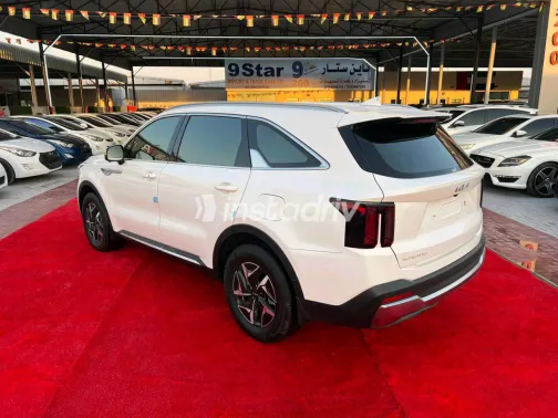 Kia Sorento 2025 White Automatic Used for Sale in Greater Cairo ( Cairo + Giza) - 5