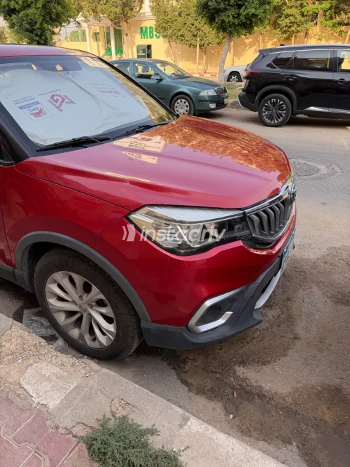 Brilliance V3 2018 Red Automatic Used for Sale in Greater Cairo ( Cairo + Giza) - 9