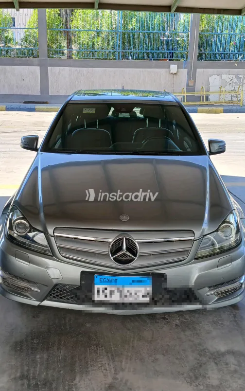Mercedes C 200 2014 Silver Automatic Used for Sale in Greater Cairo ( Cairo + Giza) - 4