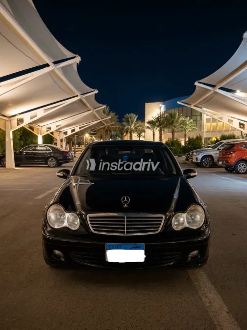 Mercedes C 180 2007 Black Automatic Used for Sale in Greater Cairo ( Cairo + Giza) - 2