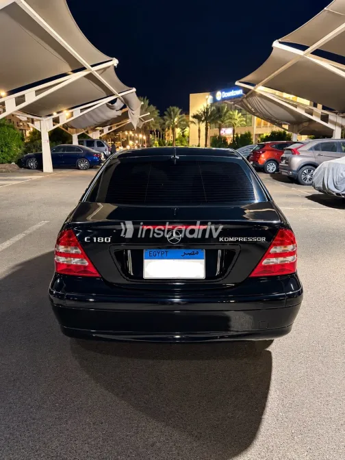 Mercedes C 180 2007 Black Automatic Used for Sale in Greater Cairo ( Cairo + Giza) - 3