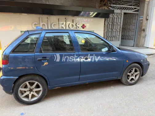 Seat Ibiza 1998 Blue Automatic Used for Sale in Greater Cairo ( Cairo + Giza) - 4