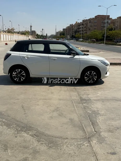 Suzuki Swift 2026 White CVT Used for Sale in Greater Cairo ( Cairo + Giza) - 2