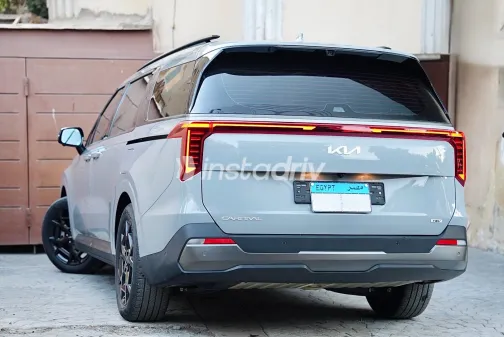 Kia Carnival 2025 Gray Automatic Used for Sale in Greater Cairo ( Cairo + Giza) - 3