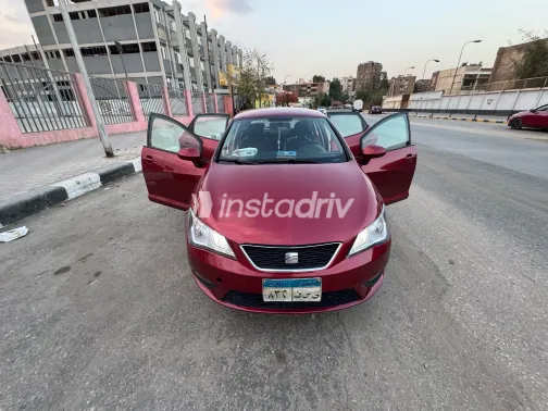 Seat Ibiza 2014 Red Automatic Used for Sale in Greater Cairo ( Cairo + Giza) - 2