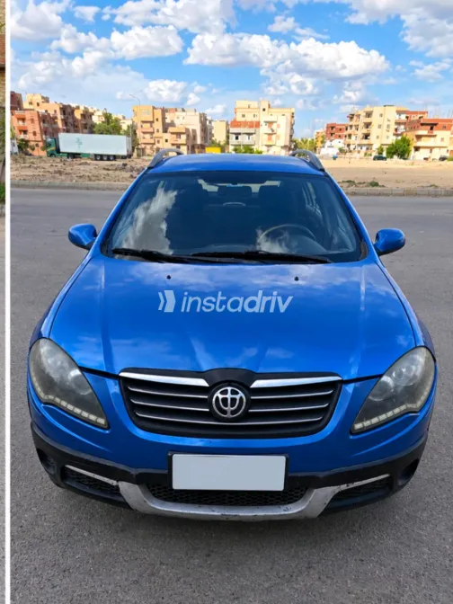 بريليانس frv كروس 2014 أزرق أوتوماتيك مستعملة للبيع في القاهرة الكبرى ( القاهرة - الجيزة) - 2