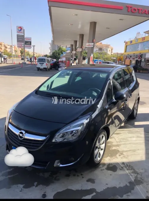 Opel Meriva 2016 Black Automatic Used for Sale in Greater Cairo ( Cairo + Giza) - 3