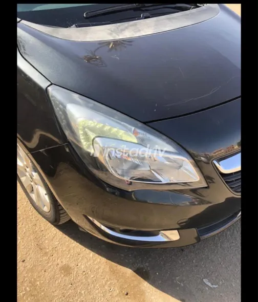 Opel Meriva 2016 Black Automatic Used for Sale in Greater Cairo ( Cairo + Giza) - 8