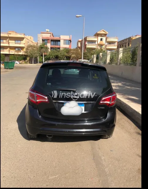 Opel Meriva 2016 Black Automatic Used for Sale in Greater Cairo ( Cairo + Giza) - 9