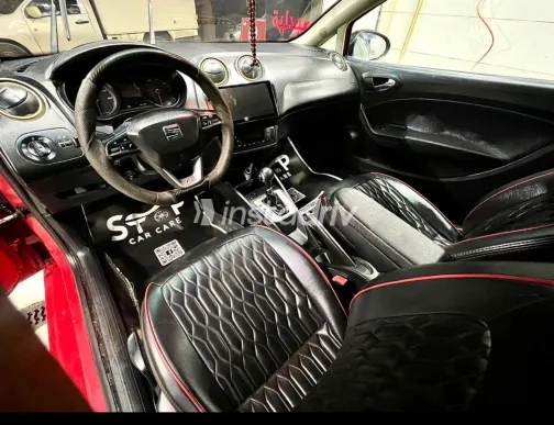 Seat Ibiza 2015 Red Automatic Used for Sale in Greater Cairo ( Cairo + Giza) - 2