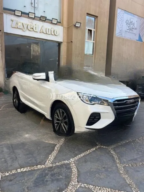 Jetour X70S 2021 White Automatic Used for Sale in Sheikh Zayed City - 3