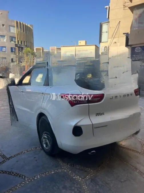 Jetour X70S 2021 White Automatic Used for Sale in Sheikh Zayed City - 5