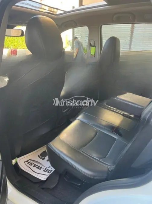 Jetour X70S 2021 White Automatic Used for Sale in Sheikh Zayed City - 9