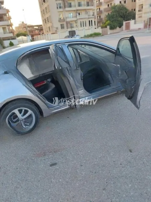 تويوتا كورولا 2019 فضي أوتوماتيك مستعملة للبيع في القاهرة - 7